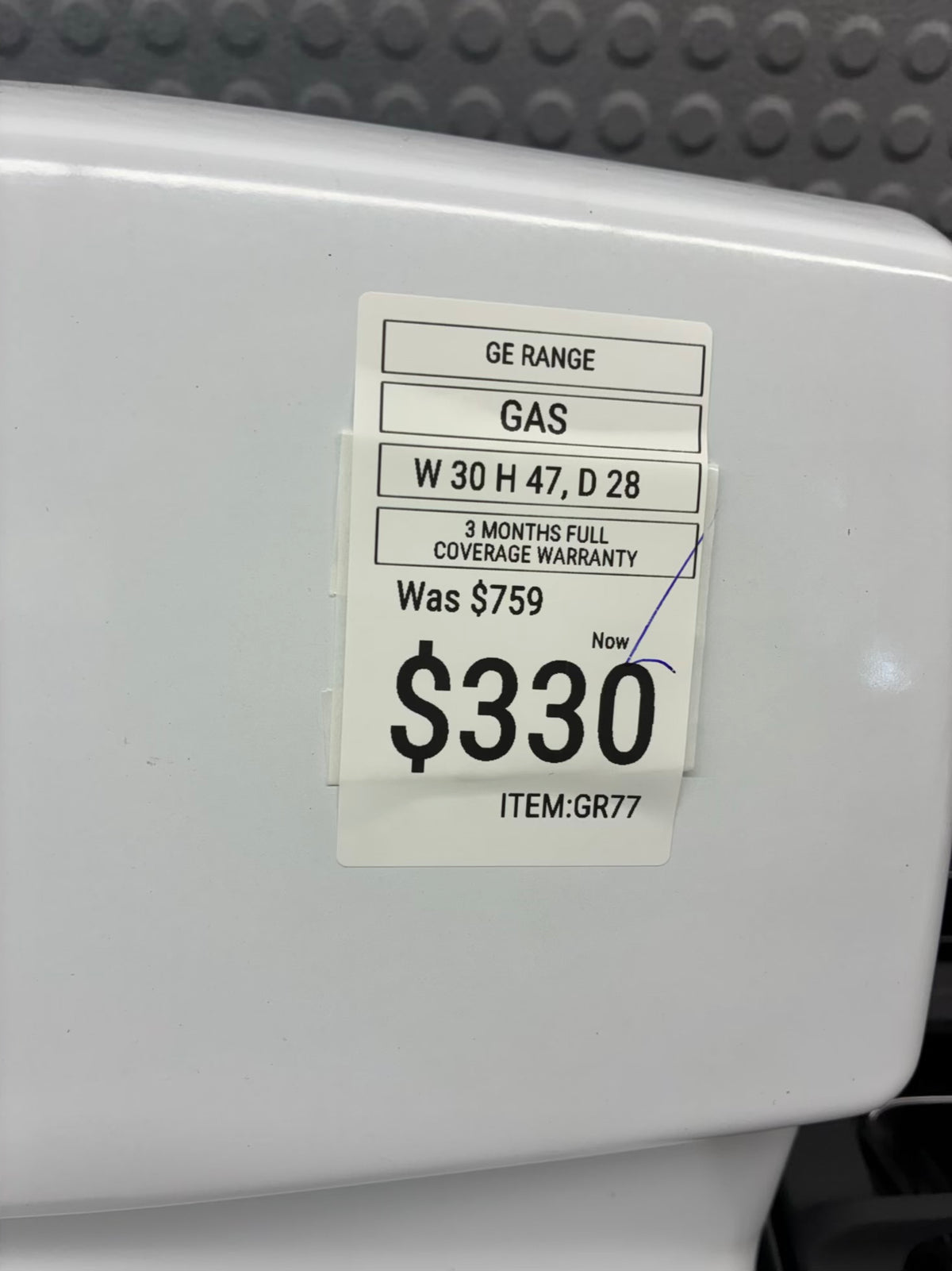 GE Gas Range white color  4 Burners 30”