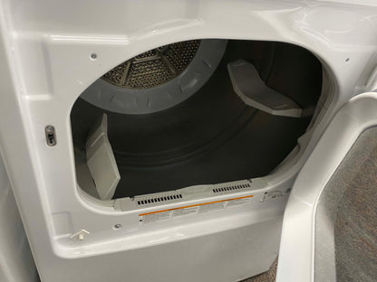 ITEM: #ED97H GE electric dryer commercial quality 27” in