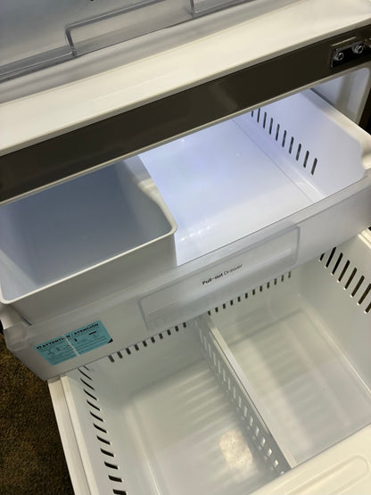 LG French door refrigerator stainless steel 30” ice maker water dispenser show case