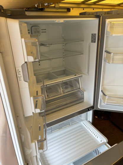 LG French door refrigerator stainless steel 36” ice maker water dispenser