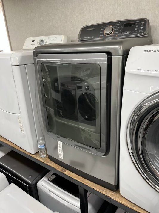 ^ ITEM: #ED01  Samsung electric dryer 27” large capacity