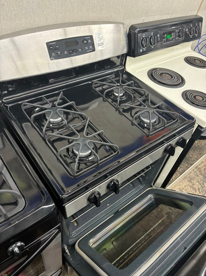 GE Gas Range Black 4 Burners 30”