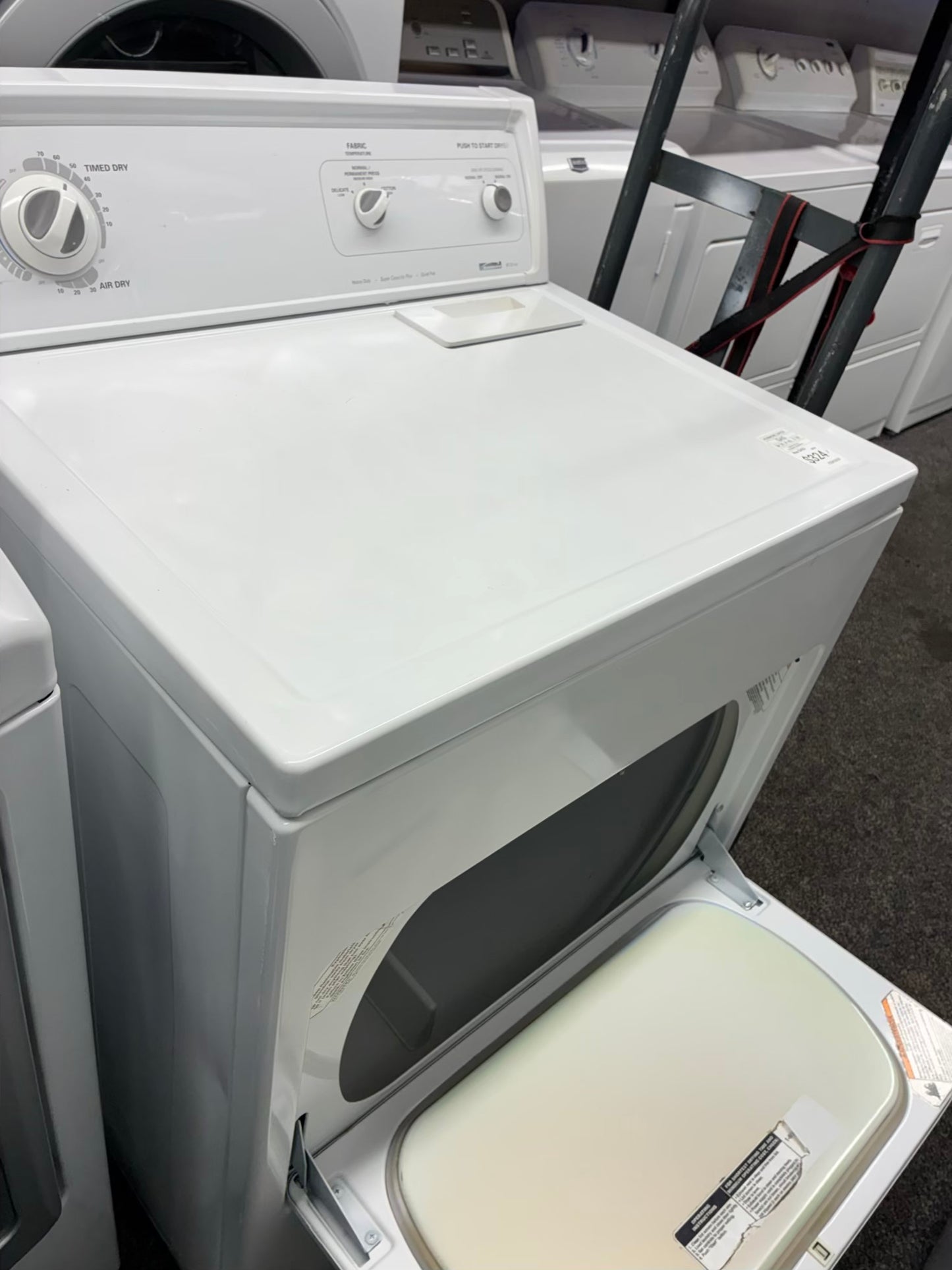 Kenmore gas dryer 27” large capacity white