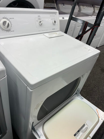 Kenmore gas dryer 27” large capacity white