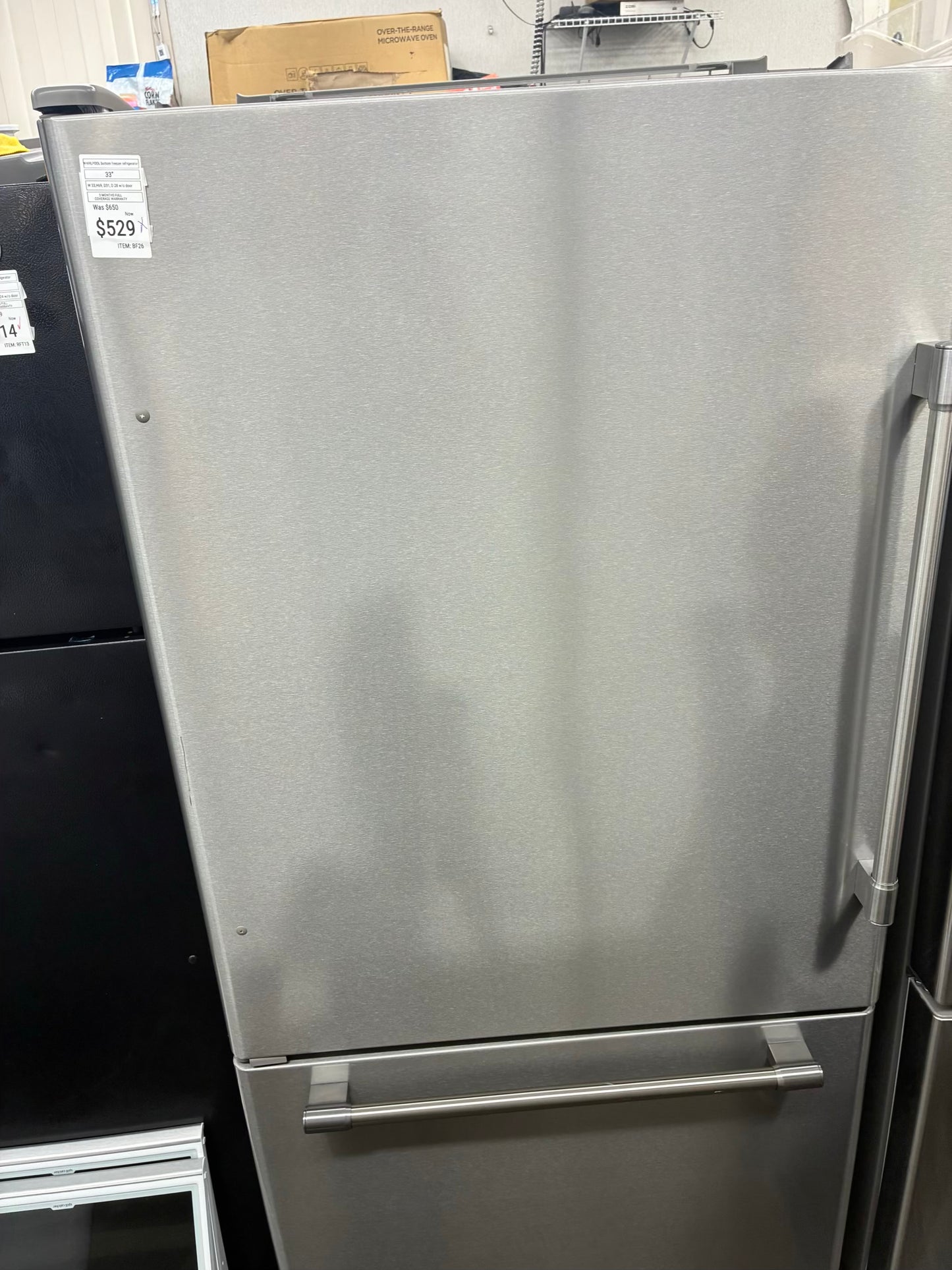 Whirlpool bottom freezer refrigerator stainless steel 33”