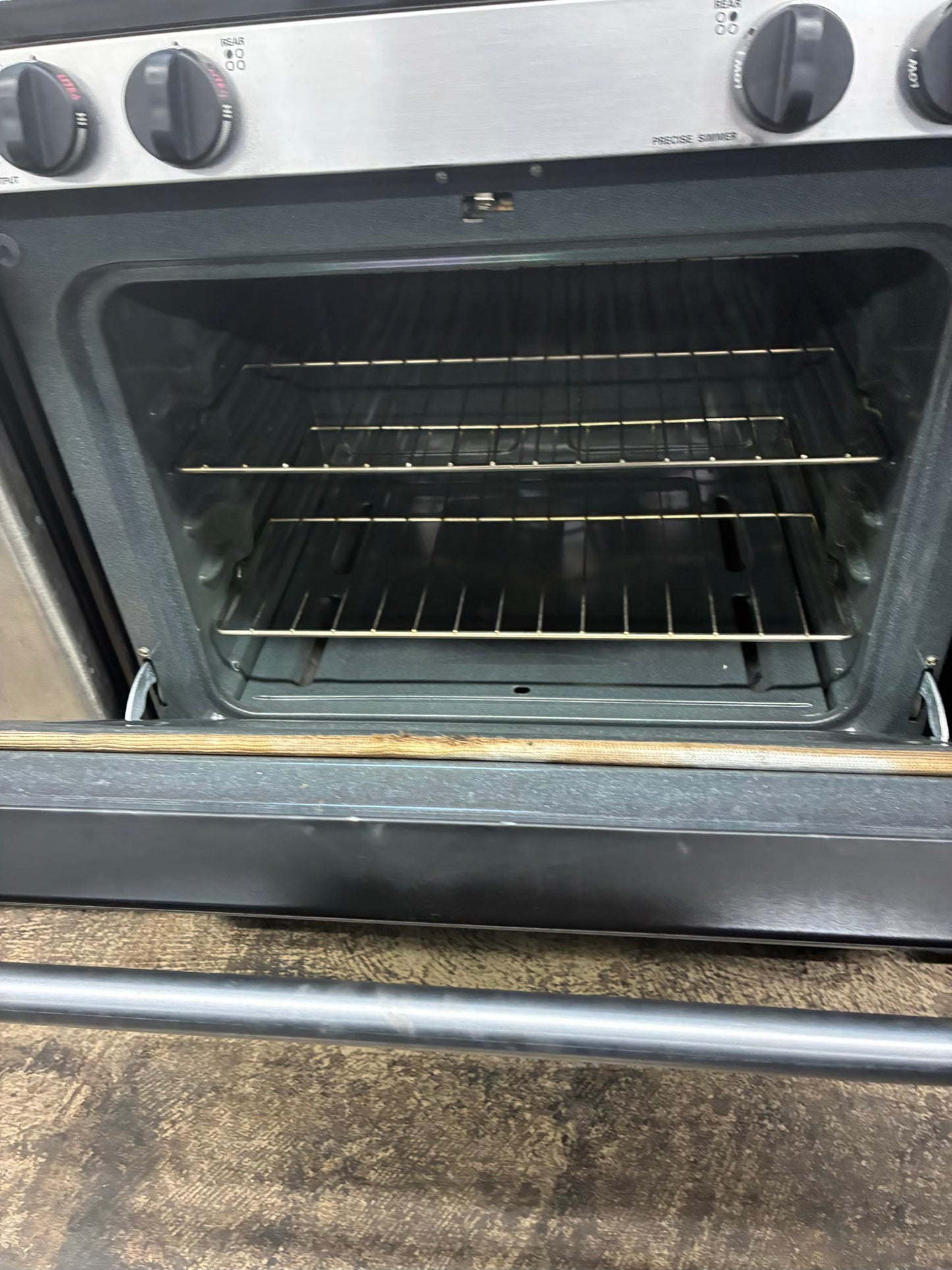 GE Gas Range Stainless Steel 4 Burners 30”