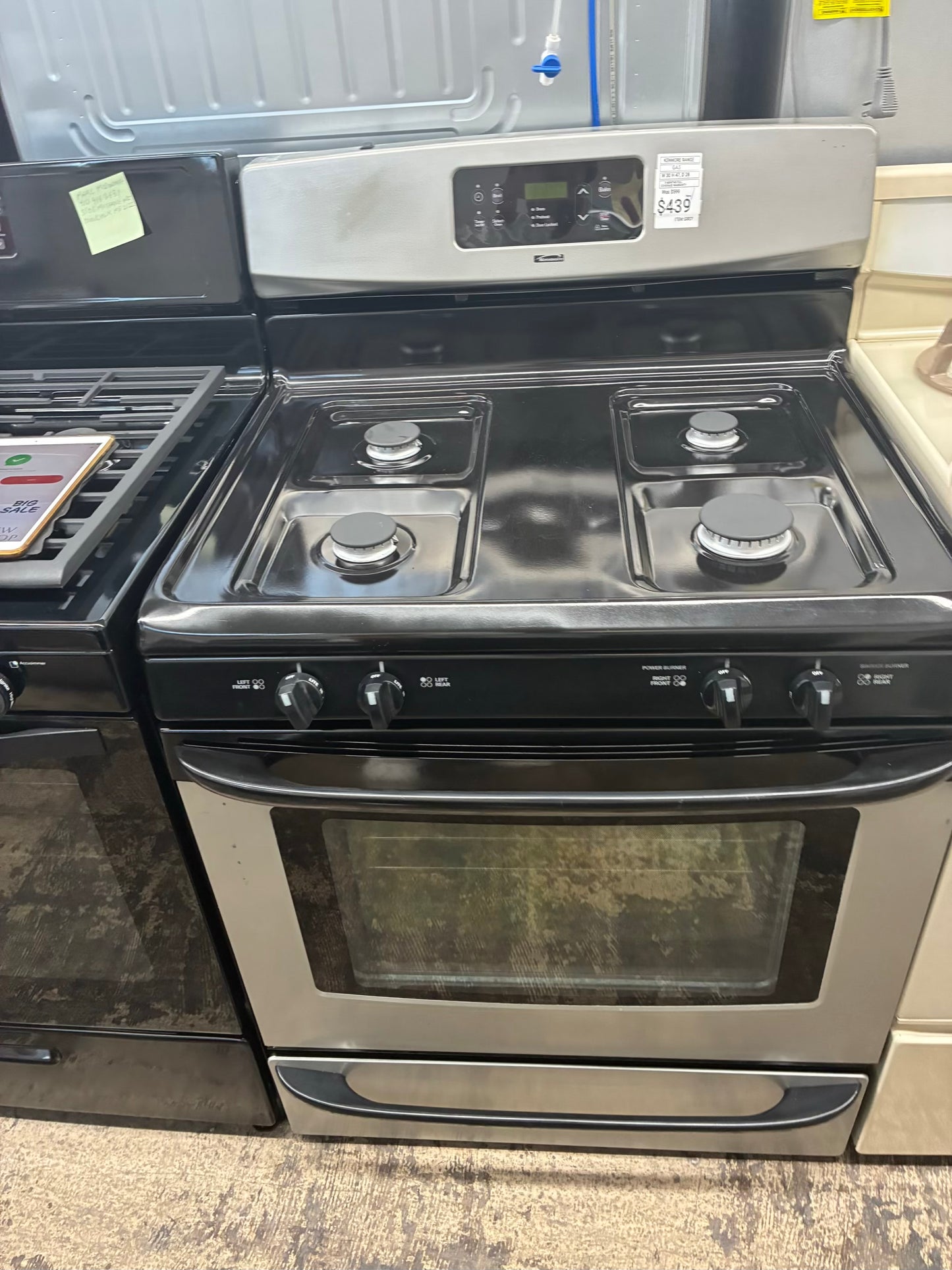 Kenmore Gas Range Stainless Steel 4 Burners 30”
