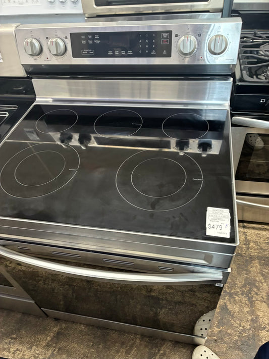 Samsung electric range stainless steel 30”