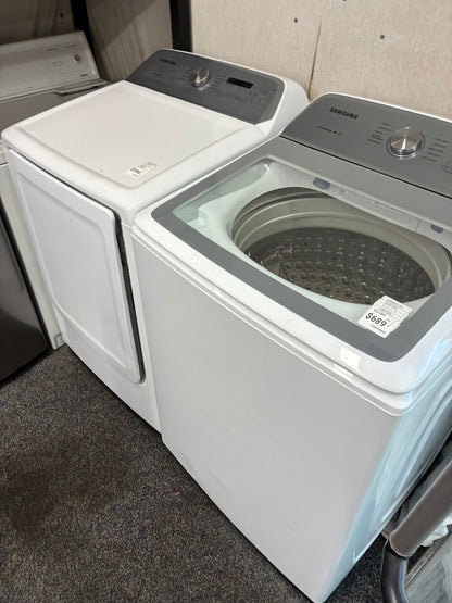 SAMSUMG electric washer and dryer 27” top load