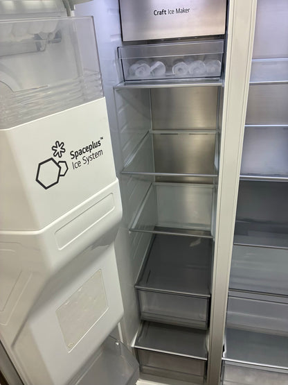LG side by side refrigerator stainless steel 36” ice maker water dispenser ice maker