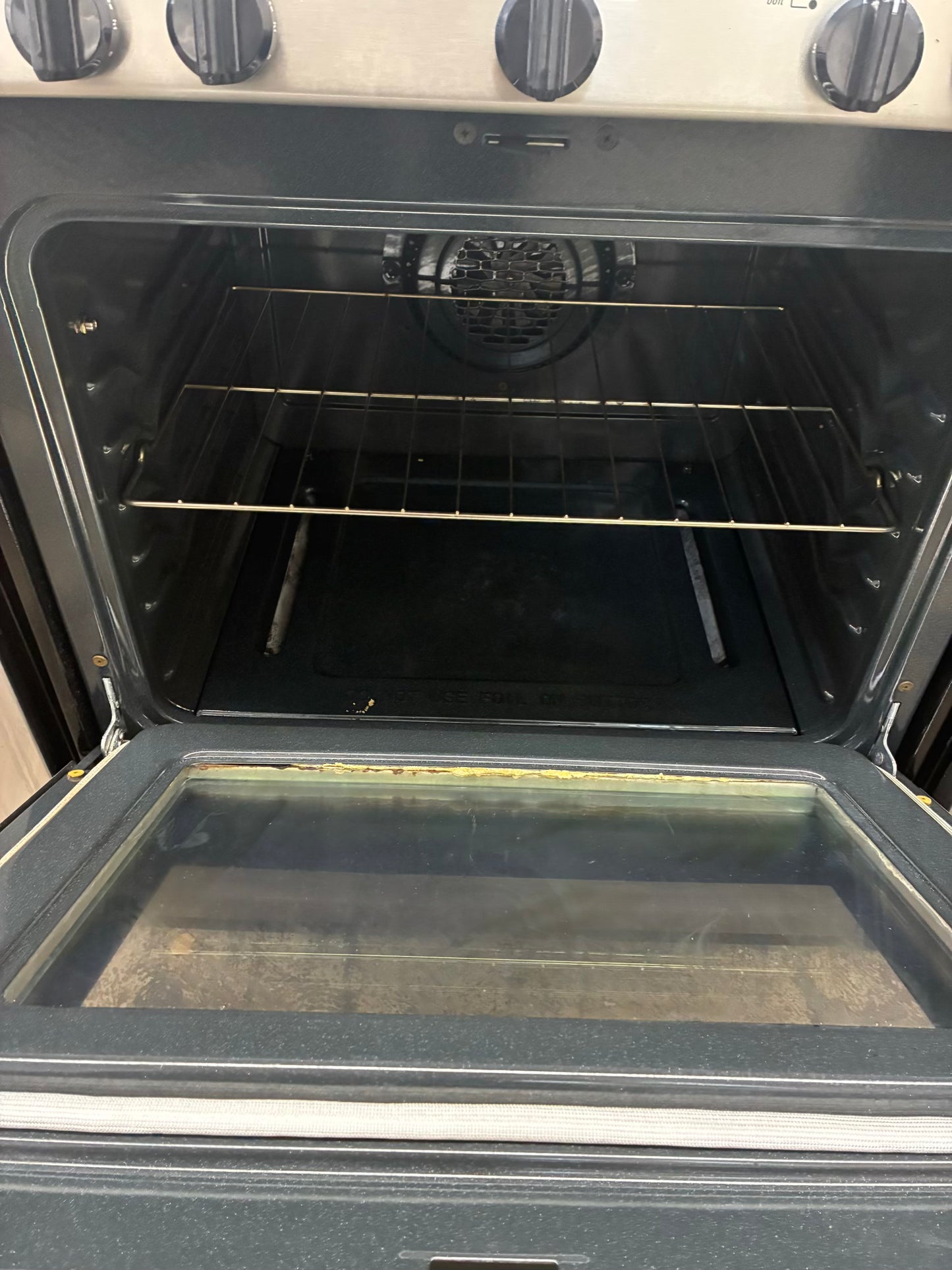 Frigidaire Gas Range Stainless Steel 5 Burners 30”