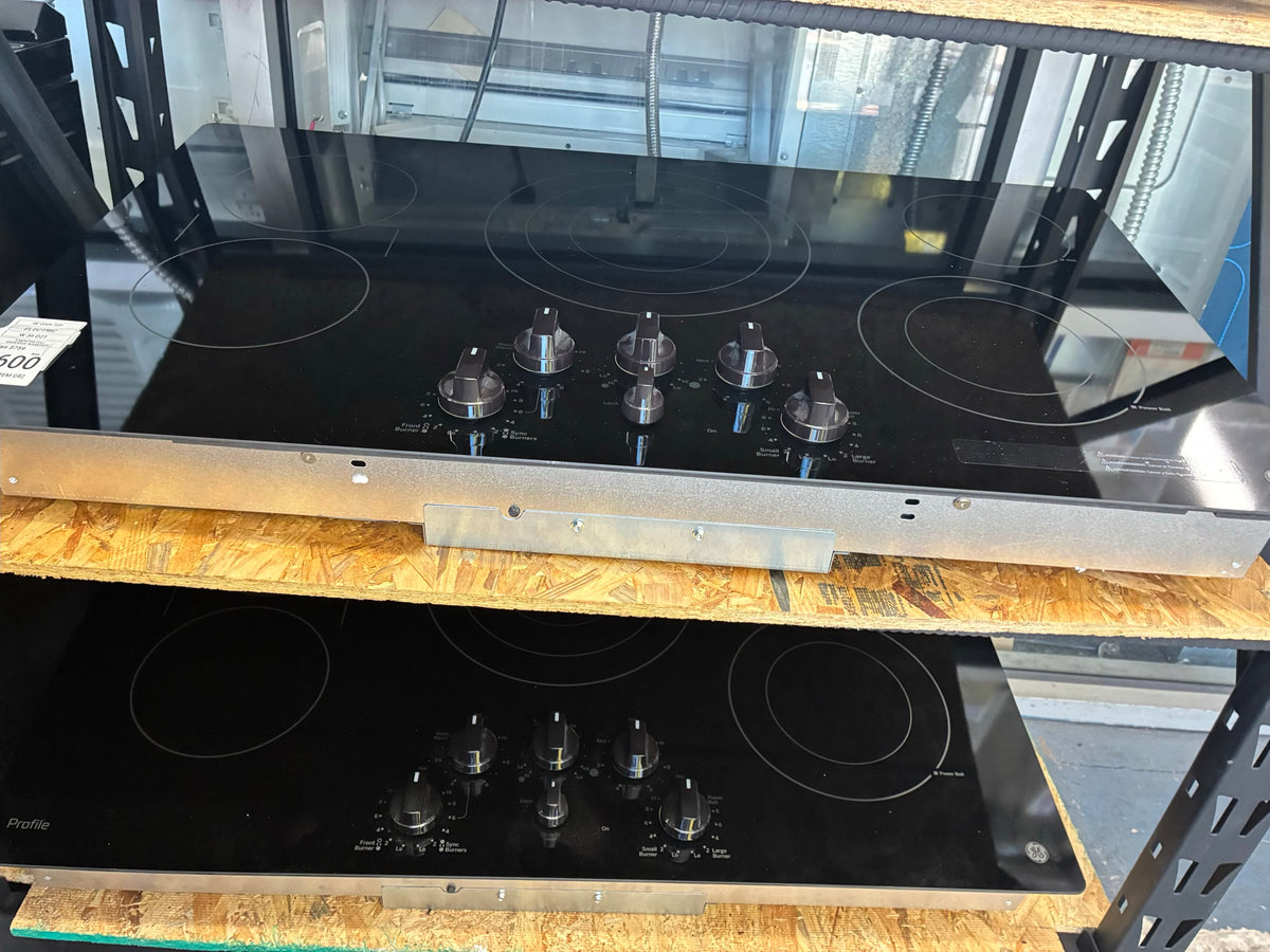Brand New GE -36" Electric Cooktop - Black stainless steel Model:PP7030BMTS (Copy 2)